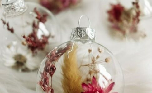 Atelier de Noël : création de boules de noël en fleurs séchées avec hanapoé (adulte)